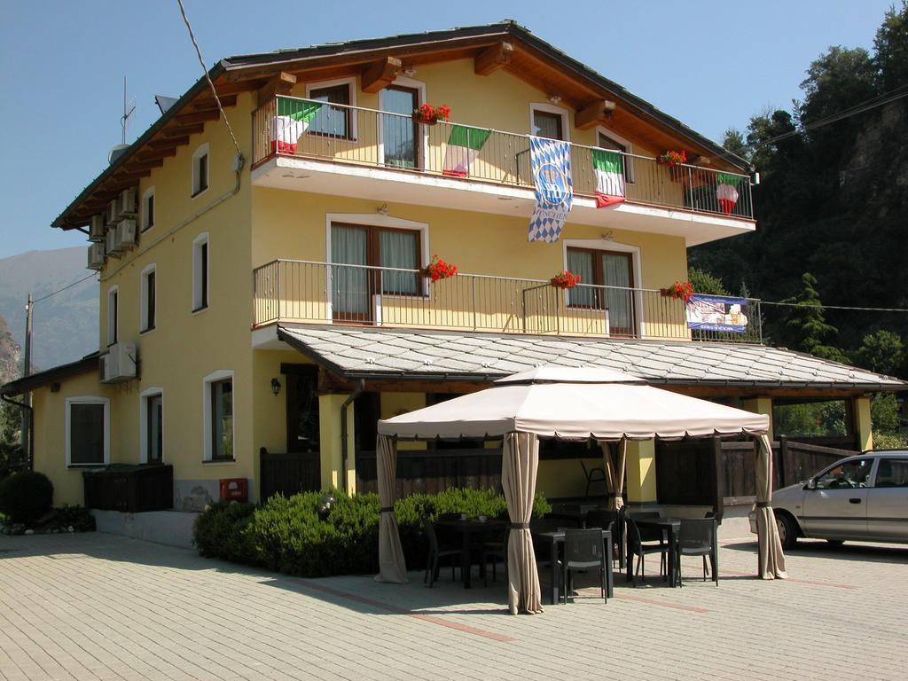 La Maisonnette Montjovet Exterior photo
